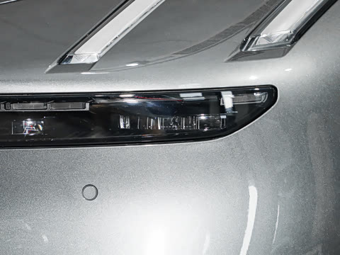 2025�� 95kWh 702km����Halo