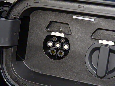 2025�� ���� Max�� 52kWh 6����