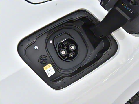 2025 xDrive 50L M˶װ