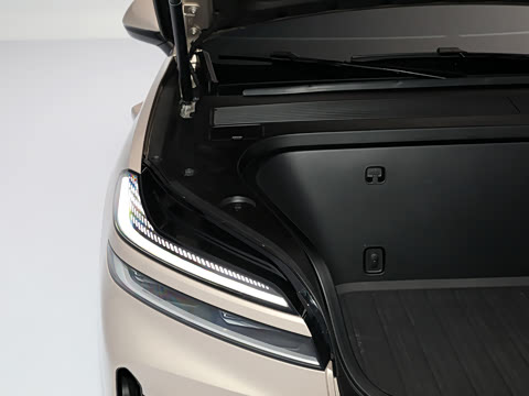 2025�� Ultra ������