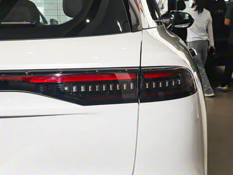 2025�� 120 ���������콢PLUS 7�� �������