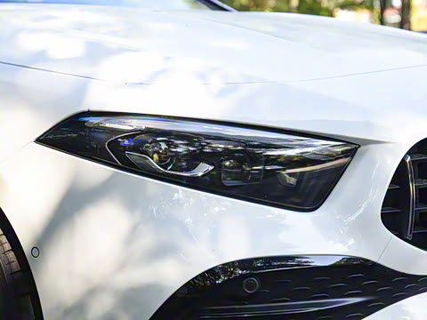 2024�� AMG A 35 4MATIC