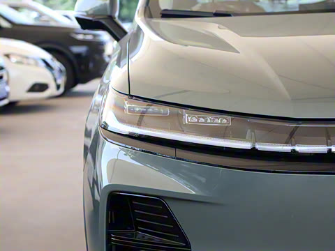 2025�� Hi4 110 Pro