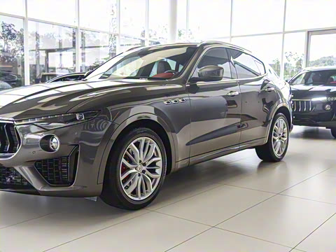 2022�� 3.0T Modena