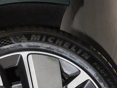 2025�� Ultra ���ܻ��°�