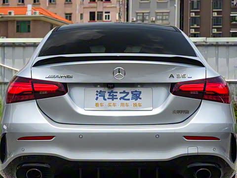 2025�� �Ŀ� AMG A 35 L 4MATIC