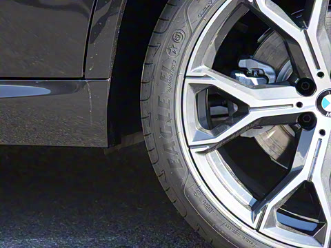 2022�� �Ŀ� xDrive 40Li M�˶���װ