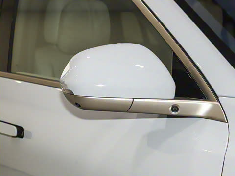 2025�� Ultra ���ܻ��°�