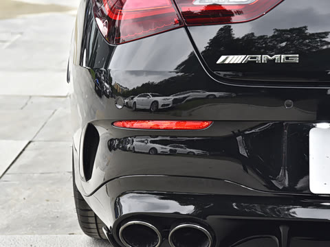 2025�� AMG CLA 45 S 4MATIC+