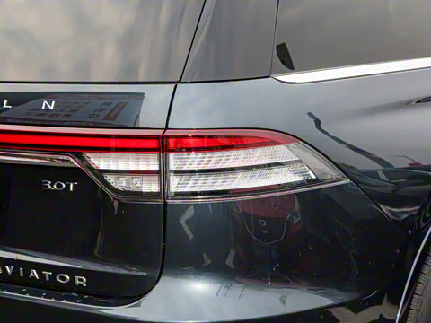 2022�� 3.0T V6 ����������������