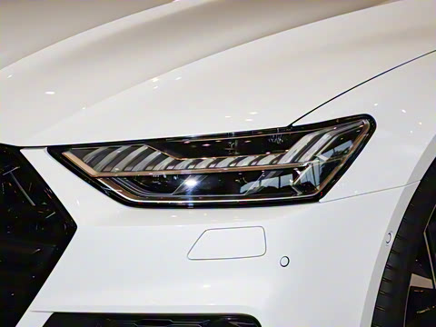 2025�� 55 TFSI quattro ������