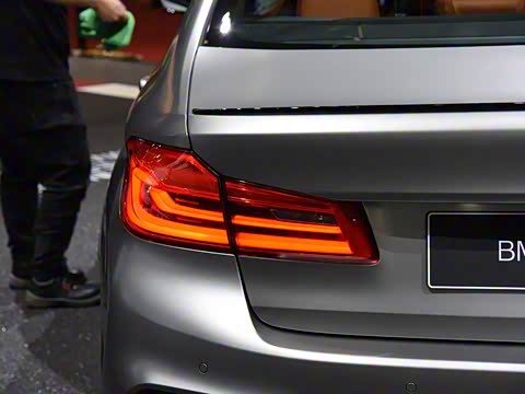 2019�� M5 ������