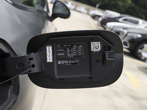 2025�� CLE 300 4MATIC �����ͽ��ܳ�