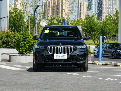2025 xDrive 40Li M˶ҹװ
