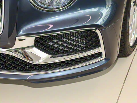 2024�� V8 Edition 8