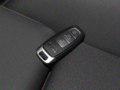 2023�� �Ŀ� Sportback 35 TFSI ʱ���˶���