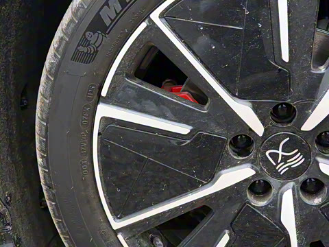 2025�� EV 701KM�����״�������