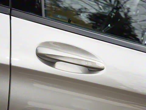 2023�� GLC 260 4MATIC ����SUV