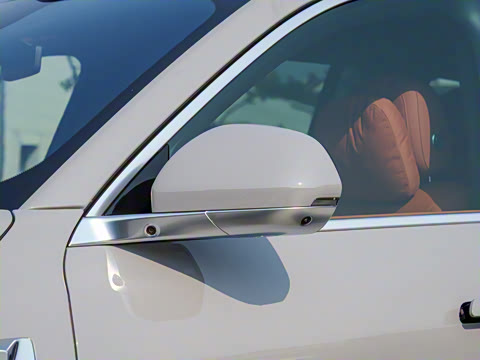 2025�� Pro ���ܻ��°�