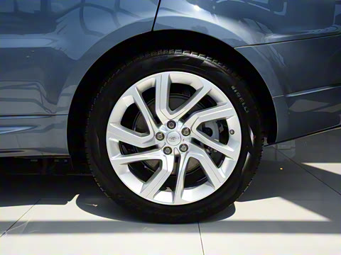 2020�� 3.0 L6 HSE DYNAMIC