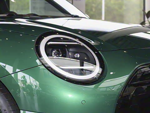 2025�� JOHN COOPER WORKS