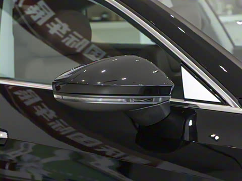 2025�� 45 TFSI ������