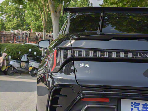 2025�� 03+ 2.0TD �Զ����ܽ��װ�