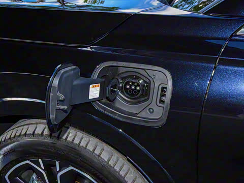 2023�� e:PHEV �����