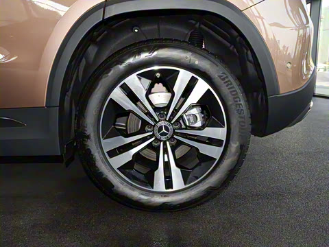 2022�� �Ŀ� GLA 200