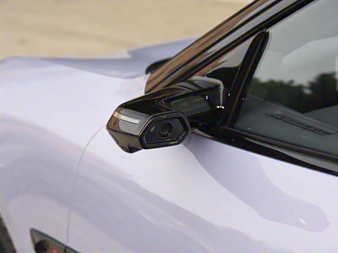 2025�� Ultra�����