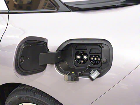 2025�� 515 ������ Plus