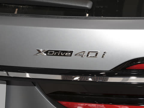 2024�� xDrive40i ������M�˶���װ