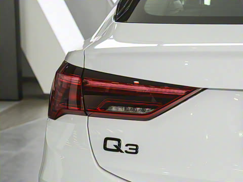 2025�� quattro 45�����ذ� 35TFSI ��ȡ��	