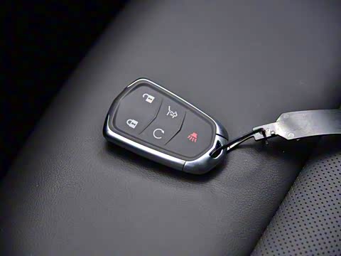 2018�� 28T ���������˶���