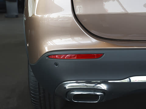 2022�� �Ŀ� GLA 200