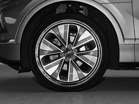 2025�� 620KM������