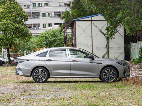 2025�� 1.6T DCT��