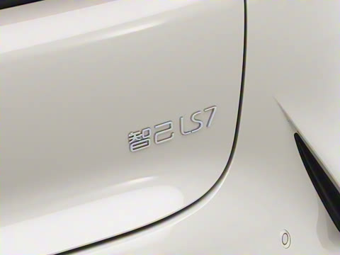 2025�� ���°� Ultra