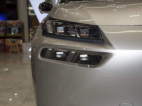 2021�� Plus 70 ����� �������