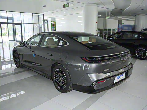 2025�� 130km EM-i ������