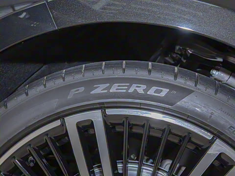 2025�� 102kWh ǩ����