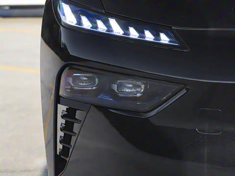 2025�� ���� 230AirѲ����