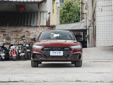 2025�� 55 TFSI quattro ������