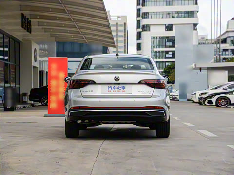 2025�� �Ŀ��� 300TSI DSG��Խ��