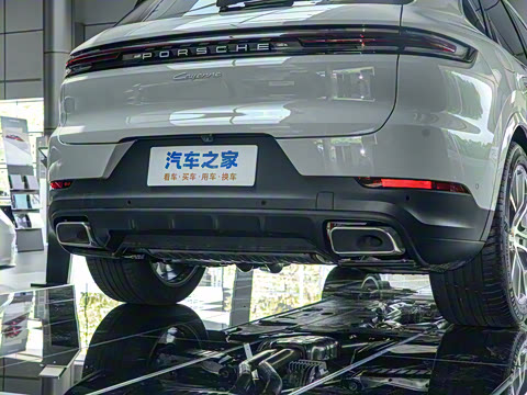 2025�� Cayenne 3.0T ���ΰ�