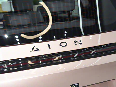 2022�� Plus 70 �Ƽ���