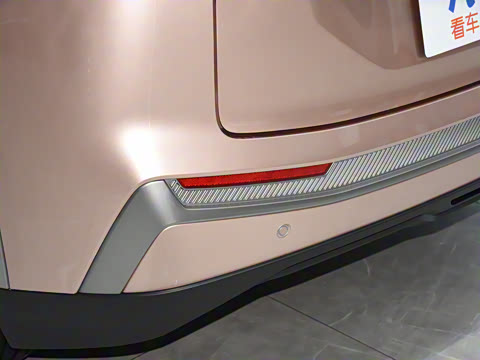 2022�� Plus 70 �Ƽ���