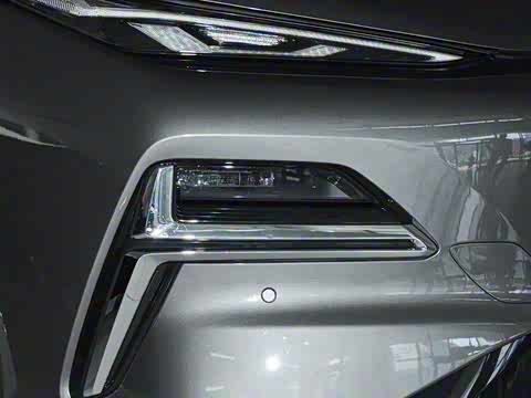 2025�� 130km EM-i ������