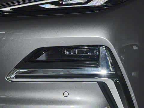 2025�� 130km EM-i ������