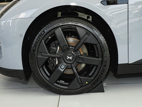 2025�� 502 ������ Max